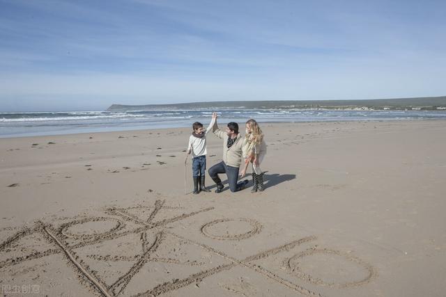 夸赞男人的句子，夸赞男人的句子正能量的（如何夸你的老公也夸到你自己）