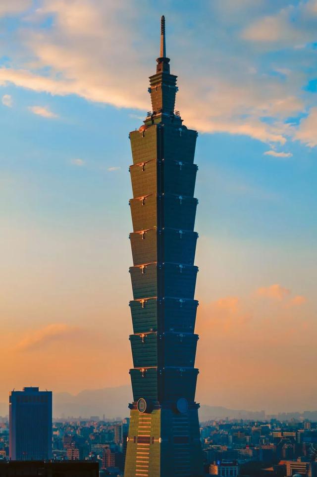如何去台湾，如何去台湾工作（坐上高铁去台湾旅行）
