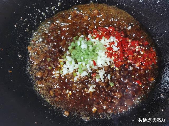 粉条煮多久能熟（肉末粉丝煲的家常做法）