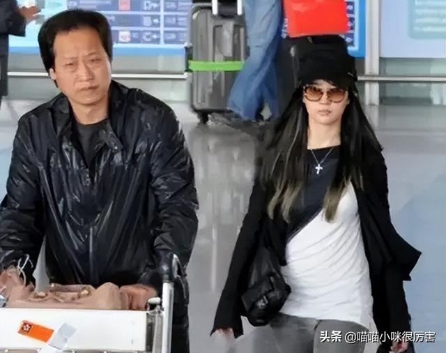 刘亦菲继父，刘亦菲继父命理分析及预测（幸运的刘亦菲：出道就演女主）