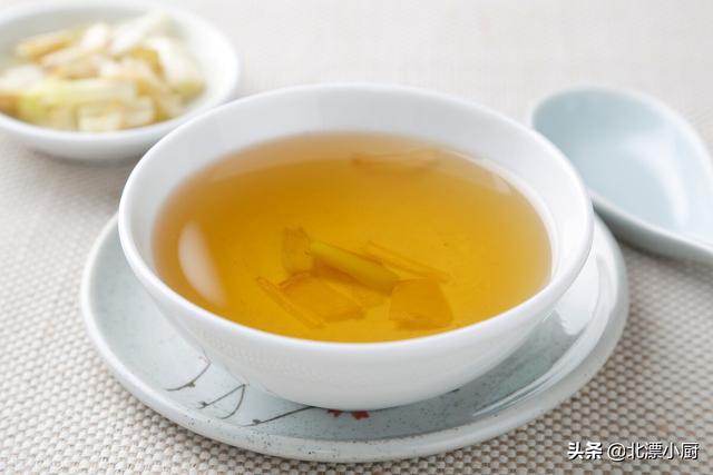 肉馅怎么调好吃，肉馅怎样做才能更好吃（牢记“万能”口诀）