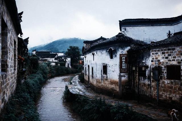 中国著名的古巷子有哪些，中国十大名古街（中国值得躺平的八个原生态古村落）