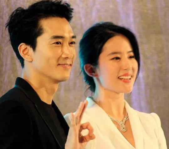 刘亦菲陈金飞被拍豆瓣，陈金飞：和刘亦菲母女都有绯闻