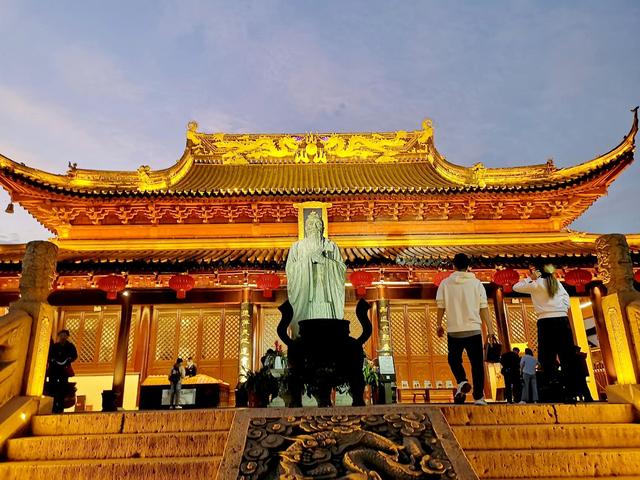 夫子庙门票是多少啊，夫子庙怎么买票（走进南京夫子庙大成殿）