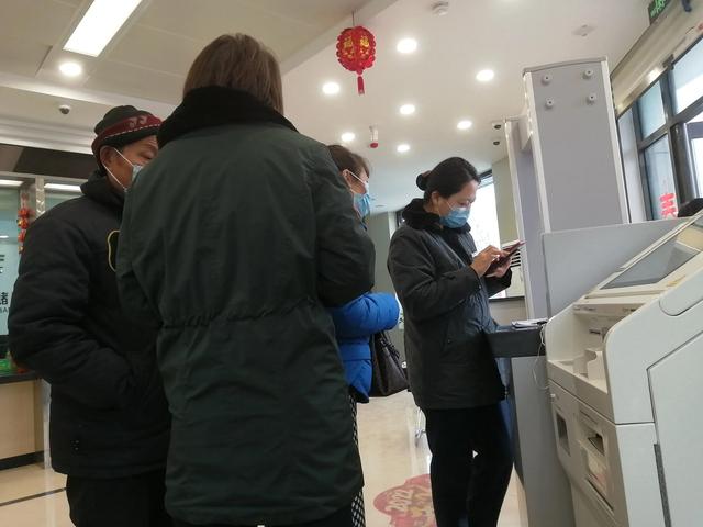 中国邮政储蓄银行怎么转账汇款，中国邮政储蓄银行如何转账（中国邮政储蓄银行）