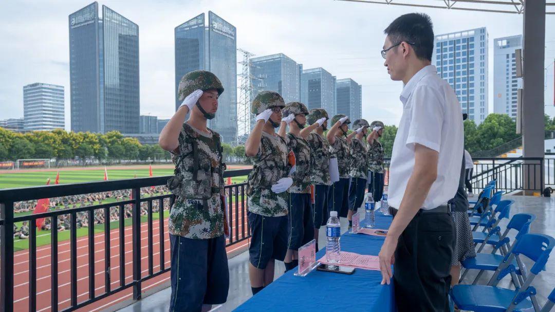 南京市钟英中学(南京钟英中学入学条件)