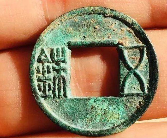 半斤和八两哪个重，现代八两和半斤哪个重（“权衡”竟然跟“秤”有关）