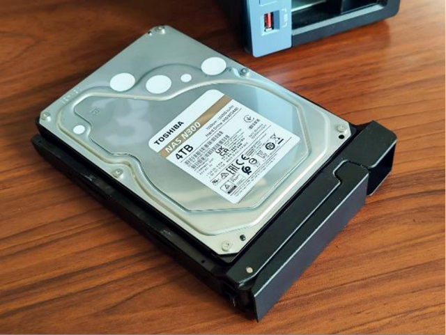 动态磁盘有什么坏处，动态磁盘的缺点（硬盘报警两种机制解析+NAS硬盘推荐）