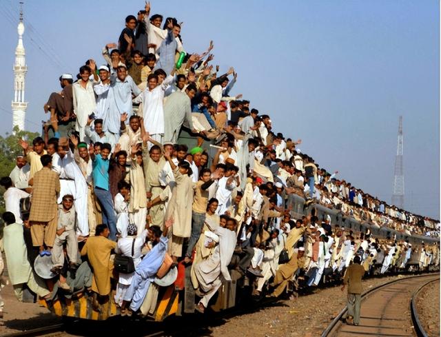 近日,据最新数据显示,印度2021年第四季在gdp经济总量上超过英国,成为