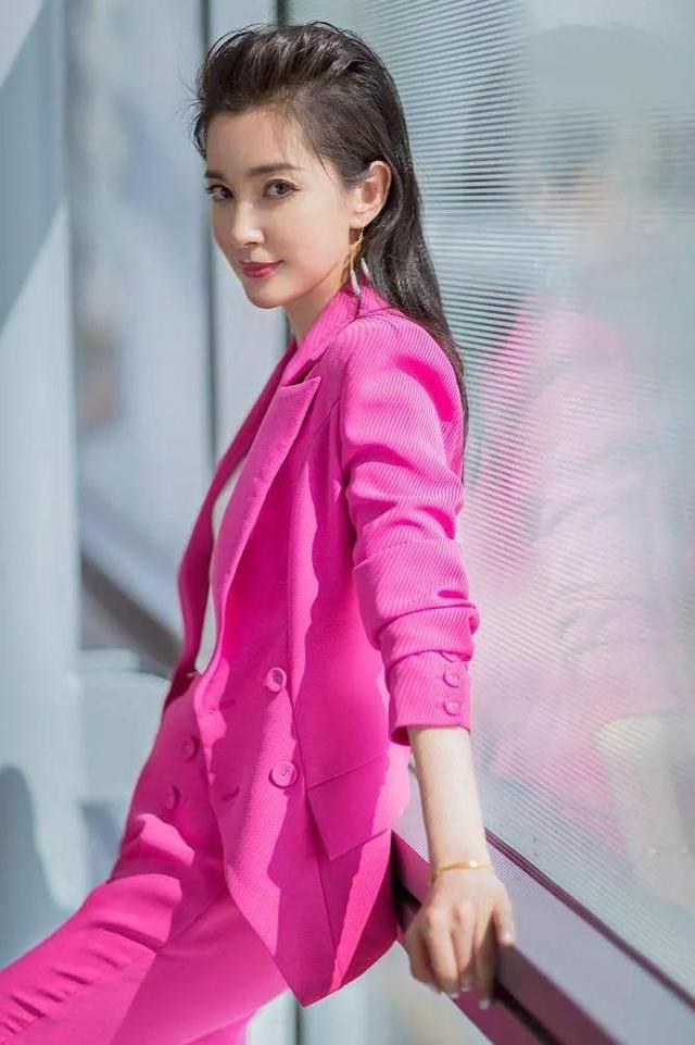 李冰冰个人资料简历，黑龙江省哈尔滨市美女李冰冰