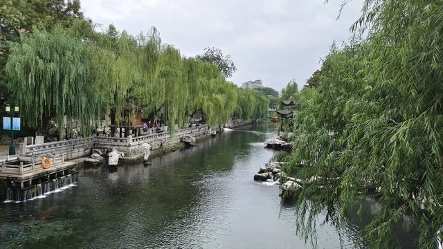 泉城广场喷泉时间，济南泉城广场喷泉晚上时间（济南泉城广场-黑虎泉半日游）