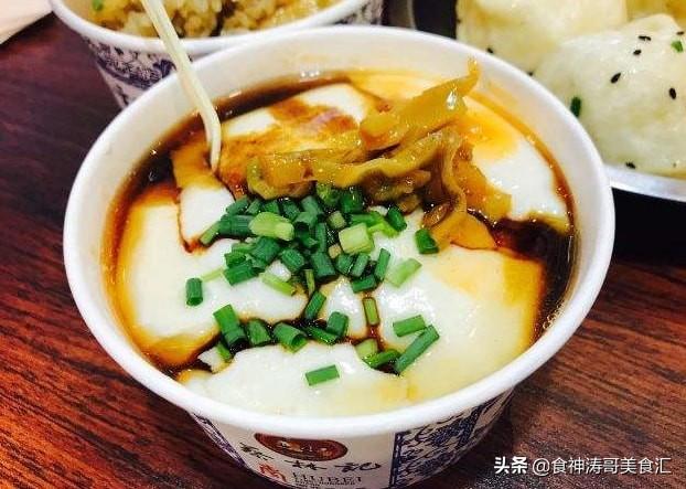 武汉特色小吃，武汉名小吃有哪些（湖北武汉美食小吃15大冷知识）