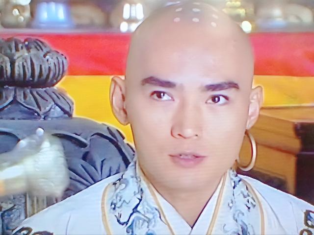 细数何润东多年角色，明明是帅哥演主角总能被超越，现成古装丑男
