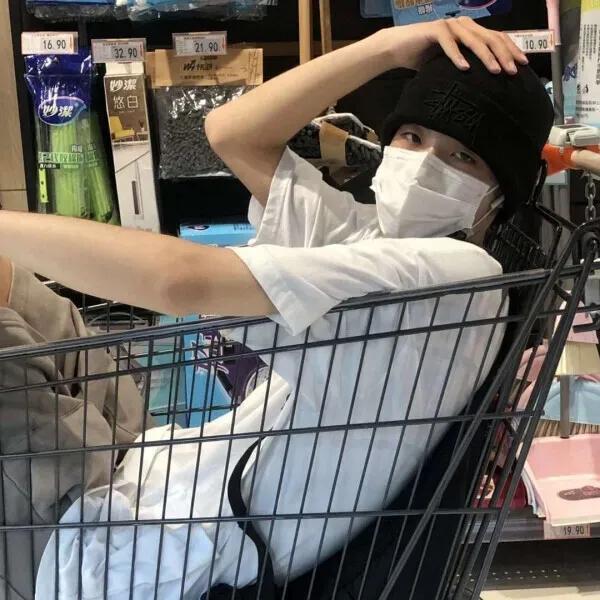 男生超酷帅气头像图片，沫兮 高冷男生帅气超酷男头微信（高冷男生头像分享）