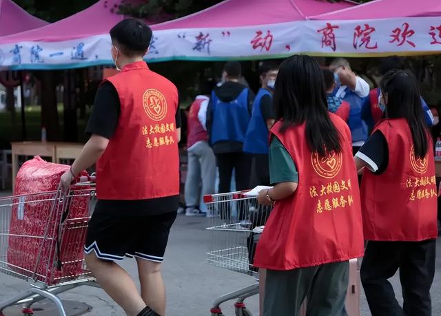 就业观念和就业心理，大学生怎么做好就业准备论文（有些年轻人找工作挑三拣四）