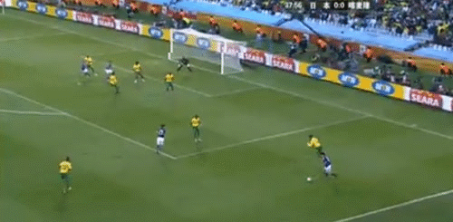 中田英寿日本足球队主教练，2010年的日本队