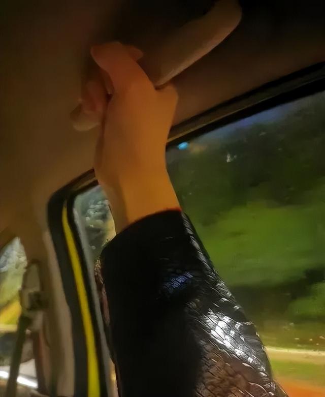 重庆出租车起步价，重庆出租车收费标准（在重庆坐出租车是什么体验）