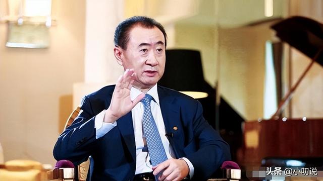 万达老总王健林：尽孝百岁父亲，一生0绯闻，头疼独子王思聪婚事