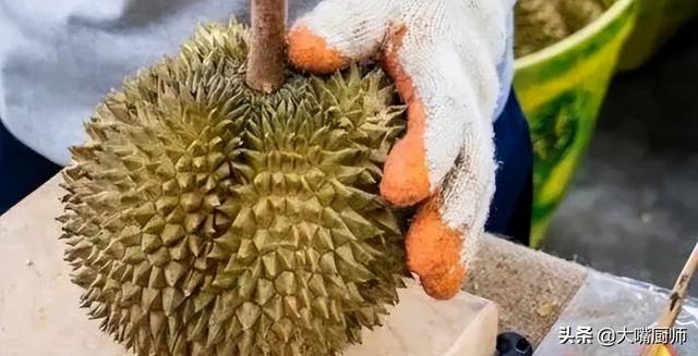 怎么判断榴莲是否熟了可以吃，教你如何辨别榴莲是否熟了（分享20年挑榴莲的经验）