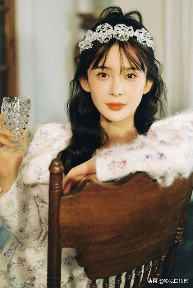 就让咖啡有点甜，如何评价赵韩樱子（她的同学活成了她的反面）