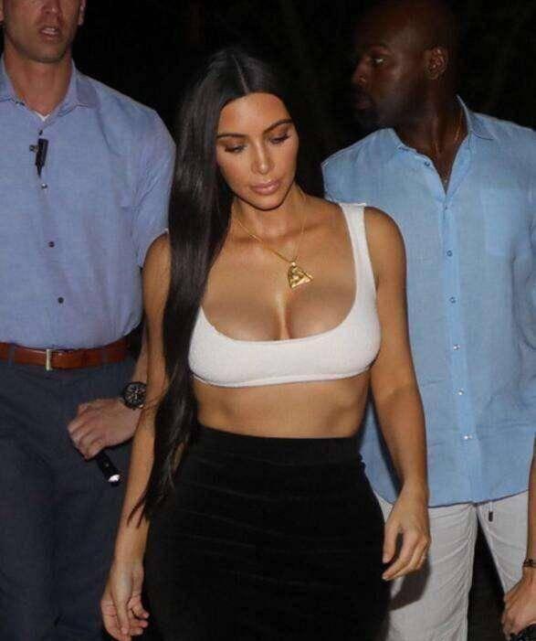 模特的标准身材，模特的身材标准是什么（超模肯豆最新街拍曝光）