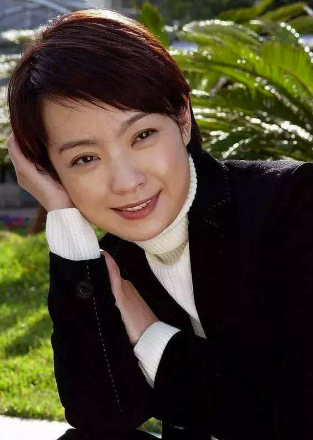 张嘉译的妻子，知名演员杜珺：与张嘉译离婚后（张嘉译的妻子是谁呀 个人资料）