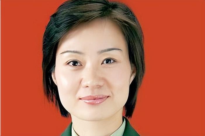 xx美女(中国第一女警雷敏) - 赤虎壹号