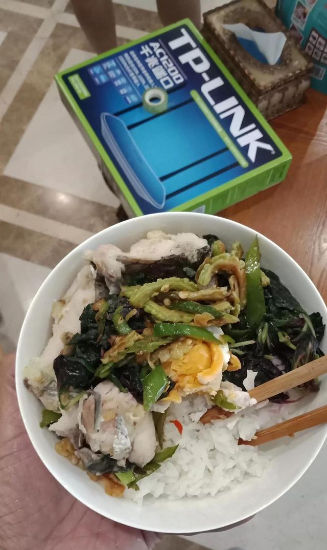 市场细分的好处（分担了许多公司的经营风险）