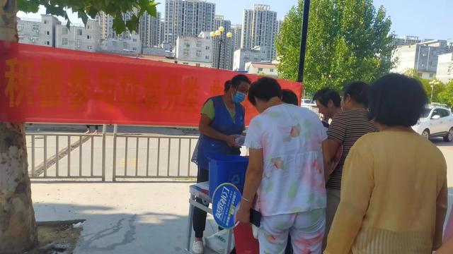 垃圾桶分类颜色和标志，垃圾桶的分类四种颜色代表什么（垃圾要分类 红黄蓝绿来区分）