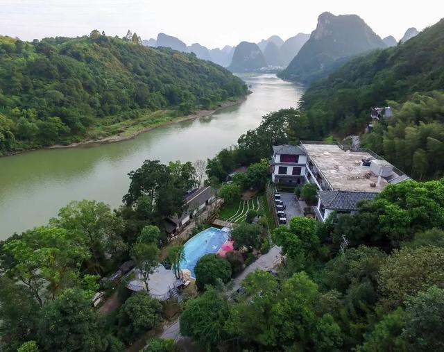 漓江景区和阳朔漓江有什么区别，桂林阳朔和漓江是一个地方吗（为什么总能统一国内外游客审美……）