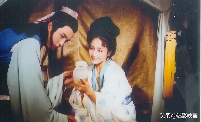 雷雨的故事情节概括，雷雨的故事情节300字（尺度很敢拍的8部老国产片）