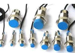 接近开关原理，接近开关的原理和使用方法（解密神奇的接近开关）