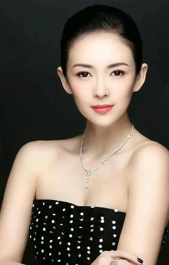 章子怡演过的电影，章子怡和周润发一起演过哪部电影（国际影后 章子怡）