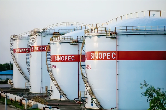 石油大国是哪个国家，地球最富的10个国家（全球石油储量对比）