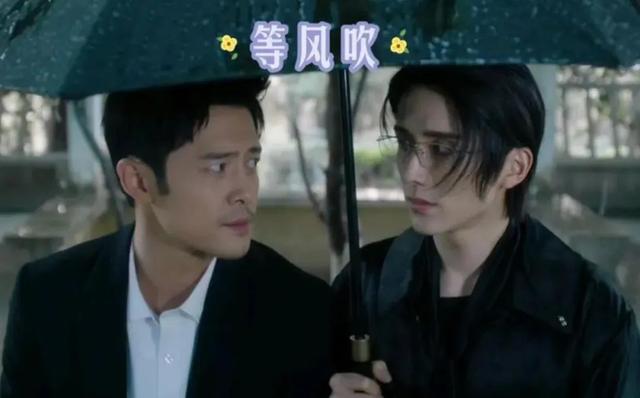 李兰迪男朋友是谁，李兰迪小到大没变（张新成李兰迪同游泰国）