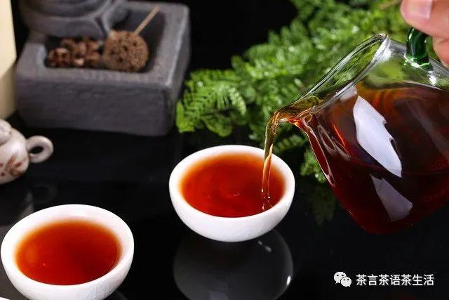 什么茶刮油效果最好，刮油效果好的茶（普洱茶为什么能刮油消食解腻）