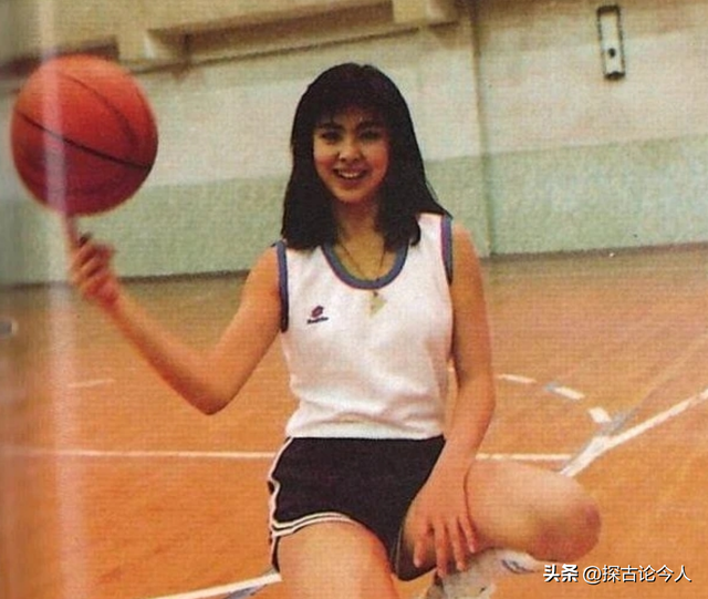 年轻的女明星有哪一位结婚了，至今未婚的5位女明星