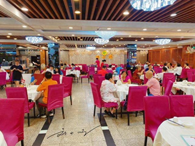 朋友的疑惑：为什么感觉现在很多人都越来越喜欢一个人去旅游了？