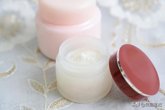 护肤品过期了还能用吗，化妆品过期了还能用吗没开封（没开封的护肤品过期了还能用吗）