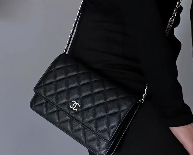 7夕情人节礼物，情人节送什么礼物比较好（女同事最想要的七夕礼物盘点）