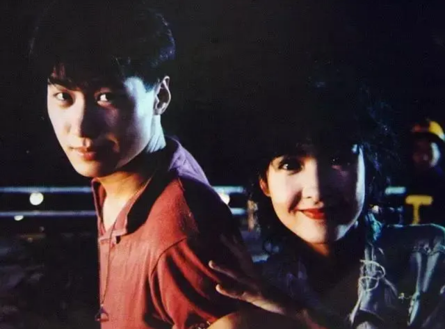 黎明女粉合照，流水的女神。盘点百搭天王黎明和美女们的合照。