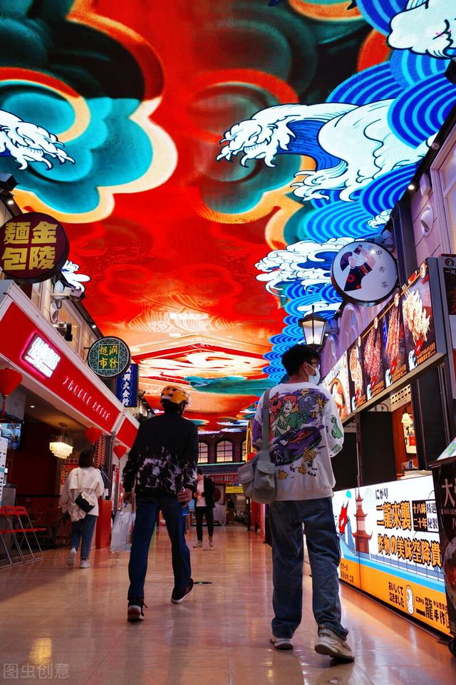 贵阳小吃街哪里最出名，贵阳这5个必去的网红街区