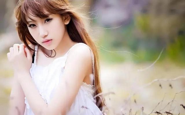 舍友哥哥放过我，我舍友说我是幼稚鬼破涕为笑（病娇：她颤抖哀求“哥哥）