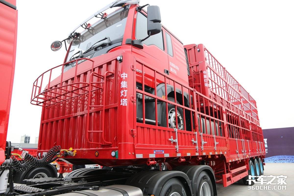 拥有最大的装载方量,陕汽m3000s子母车均采用的是仓栅半挂车,母车挂车