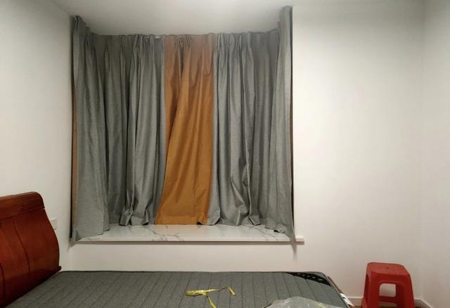 抽屉卡住了拉不出来怎么办，抽屉卡住打不开怎么办（忽略装修中的尺寸有多尴尬）