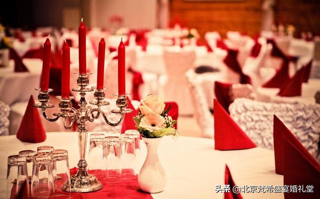 办结婚证需要准备的东西，办结婚证需要准备什么东西（婚礼最详细的流程清单）