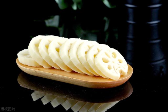 藕粉的营养价值及功效禁忌，藕粉的作用与功效禁忌及食用方法（优质的莲藕该如何挑选）