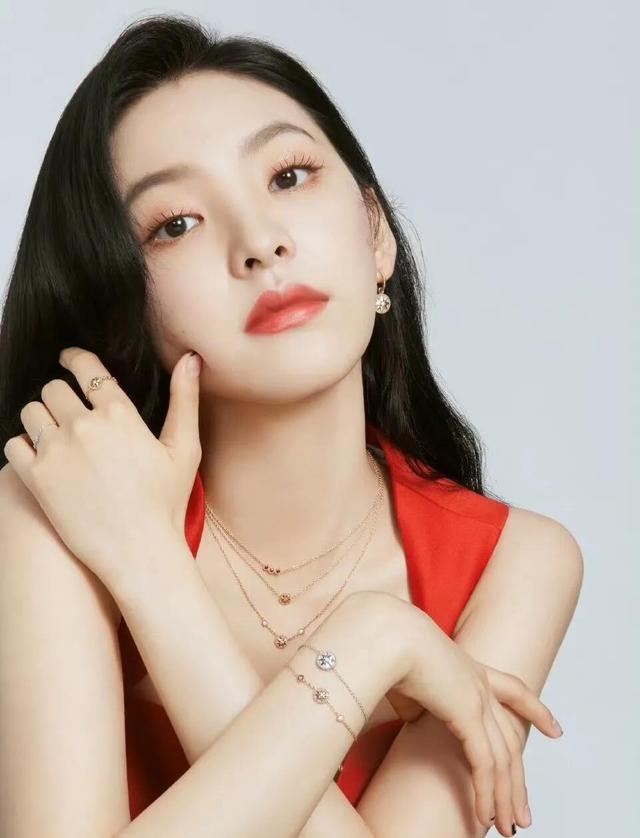 壁纸，章若楠，章若楠壁纸下载（明星壁纸<五十一>章若楠图片）