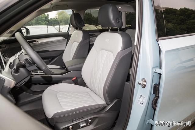 大众rline，大众rline是什么意思（四驱R-Line首发版最值得推荐）