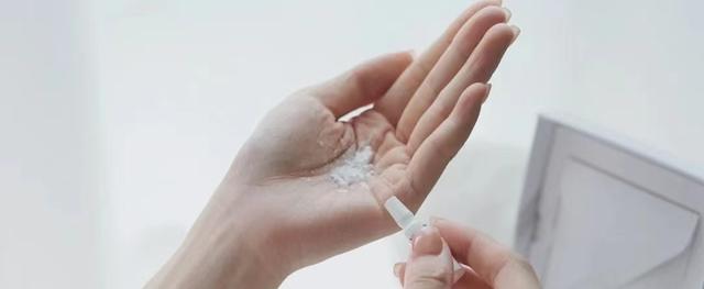 vc精华补水美白，分享五款热门好用的“抗氧化”精华